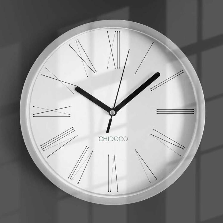 ساعت دیواری سفید